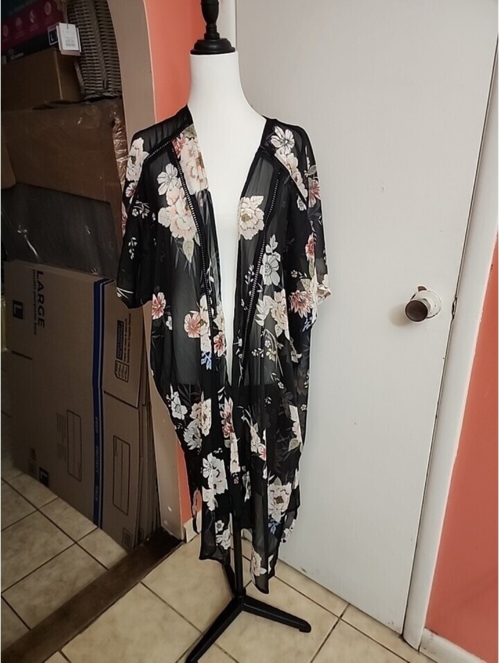 Band Of Gypsies Women Floral  Lightweight Kimono Cardigan Short Sleeve M 141357
